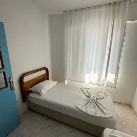 Beyaz Saray * Ayvalı